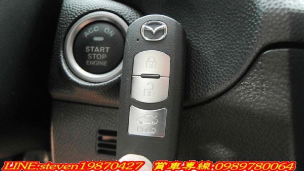 年輕人最愛的帥氣中型房車 MAZDA3 照片10