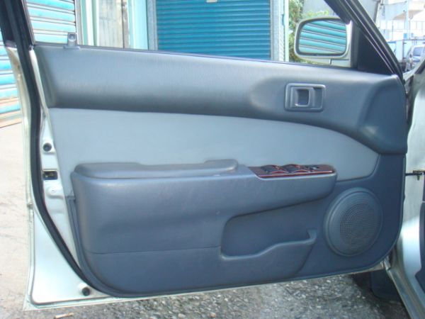 TOYOTA TERCEL 照片3