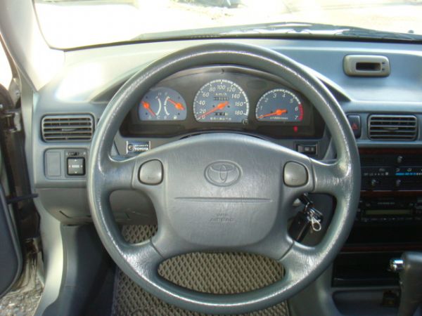 TOYOTA TERCEL 照片9