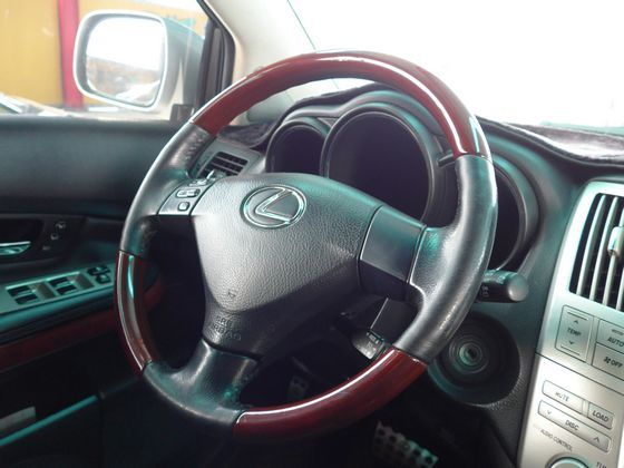 Lexus 凌志 RX 330  照片3