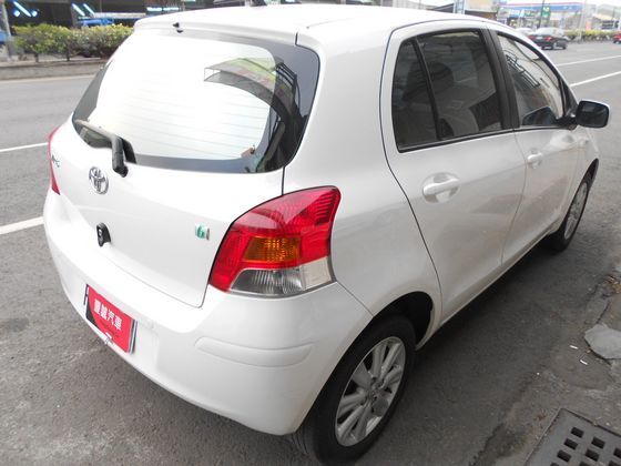 Toyota豐田 Yaris  照片10