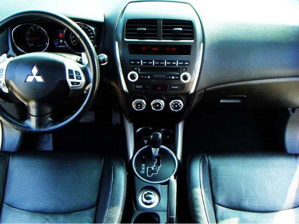 2012 三菱 ASX 4WD 全景天窗 照片2