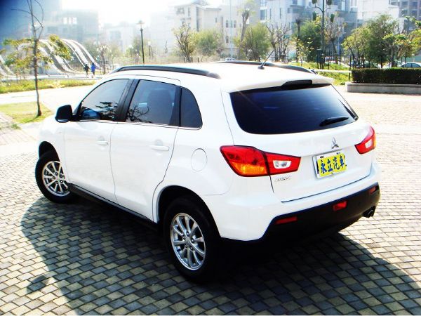 2012 三菱 ASX 4WD 全景天窗 照片9