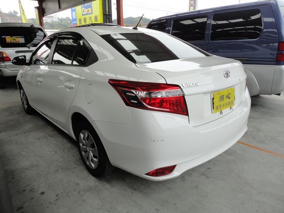 Toyota豐田 Vios  照片10