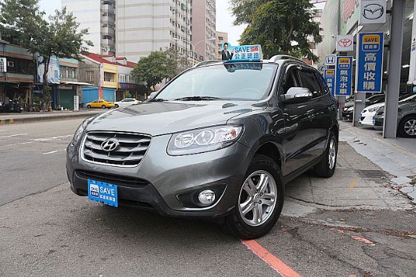 現代 Santa Fe 富士康汽車 照片2