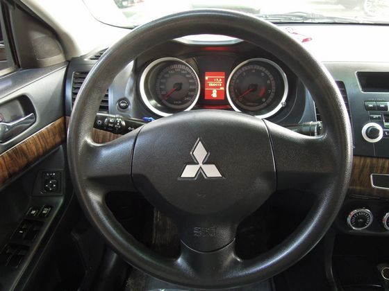 Mitsubishi 三菱 Fortis 照片5