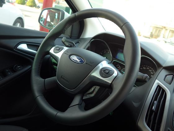 Ford 福特 Focus 1.6  照片3