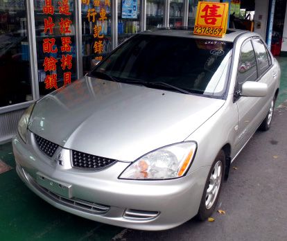 優雅Mitsubishi Lancer 照片2