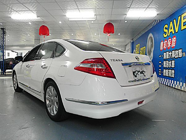 品皇 09年 日產 TEANA 照片3