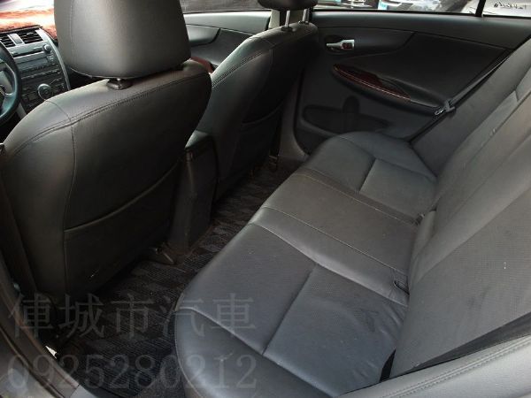 TOYOTA ALTIS 省油省稅 家庭 照片4