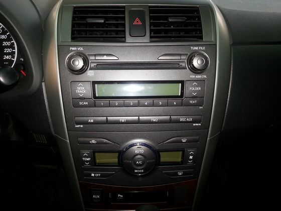 Toyota豐田 Altis 照片6