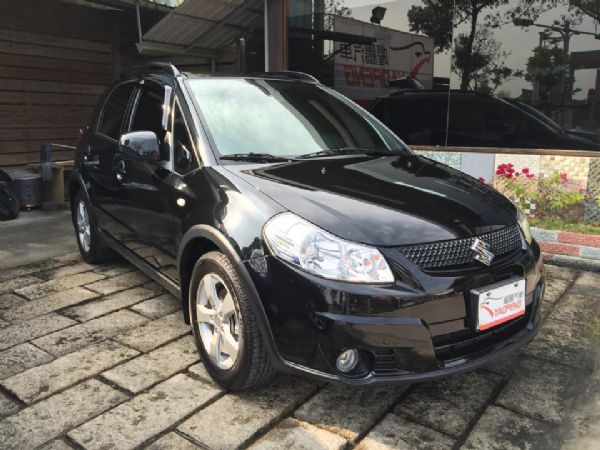 2012年 SUZUKI SX4  照片1