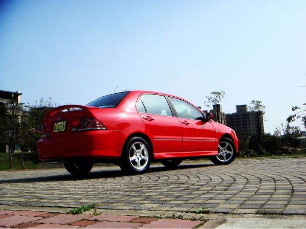 2004 Lancer 方便 代步車 照片3