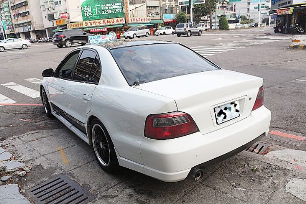 三菱 GALANT 富士康汽車 照片4