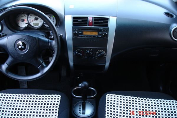 原漆車 只駛3萬多公里 電動尾門  照片8