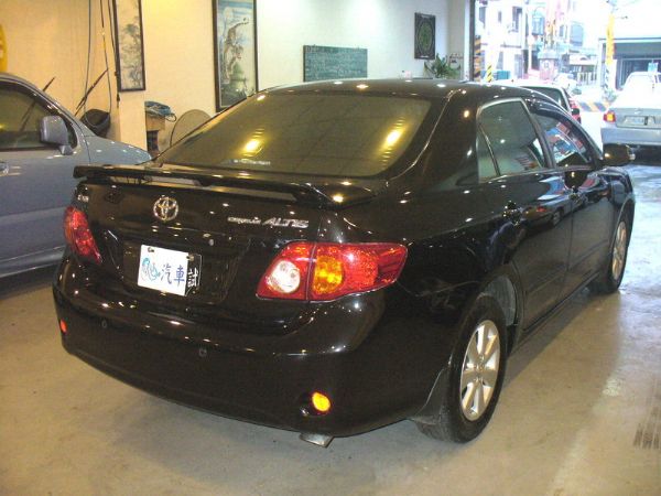 Toyota豐田 ALITS1.8 照片3