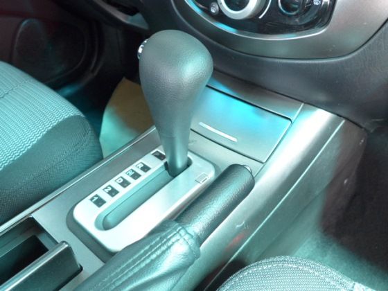 Ford 福特 Escape 照片5