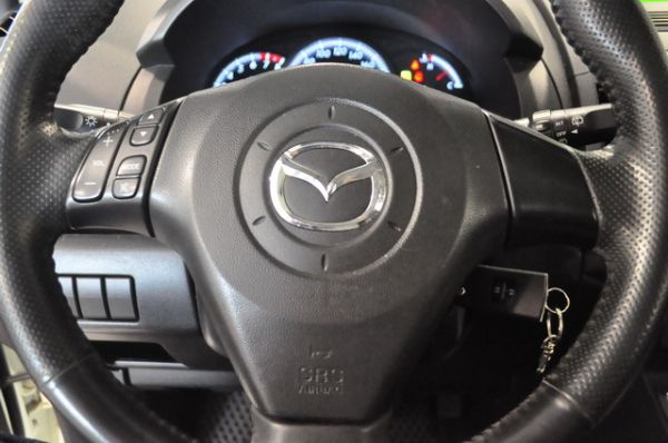 10 MAZDA5 小改款 (可全貸) 照片5