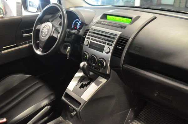 10 MAZDA5 小改款 (可全貸) 照片10