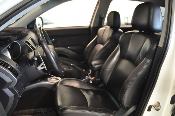 08 奧蘭徳 2.4 4WD  照片4
