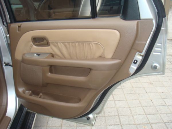 HONDA CR-V 照片6