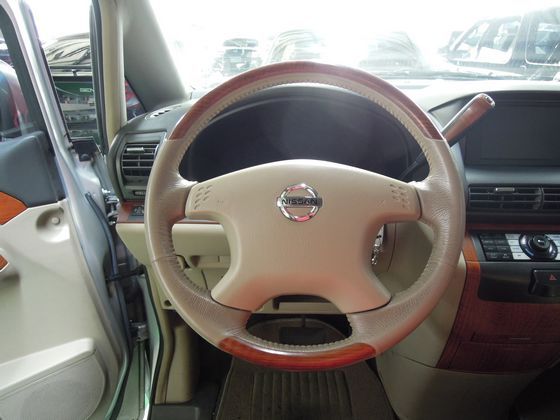 Nissan 日產 Serena QRV 照片6