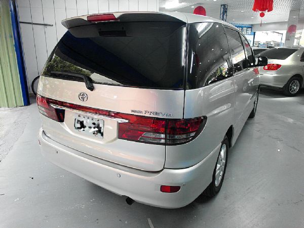 品皇 04年 豐田 Previa 照片3