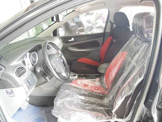 Ford 福特 Focus 2.0 照片3
