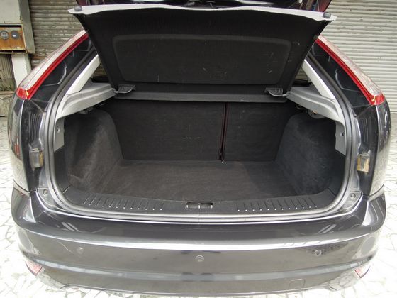 Ford 福特 Focus 2.0 照片9