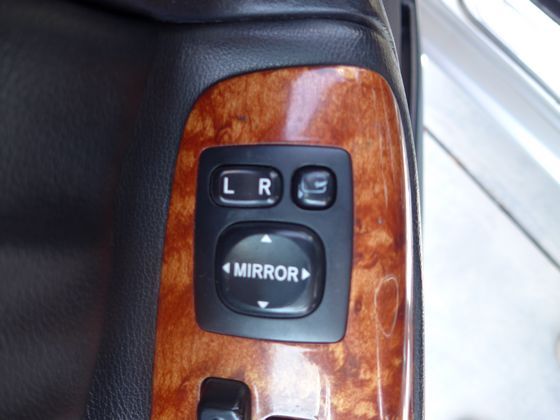 Toyota豐田 Camry  照片8