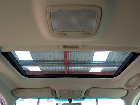 Hyundai 現代 Tucson汽油 照片9