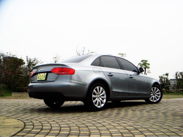 AUDI A4 2009 TFSI 照片3