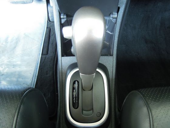 Nissan 日產 Tiida  照片8
