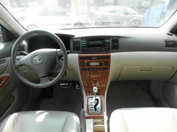 豐田 Altis 1.8 黑 照片2