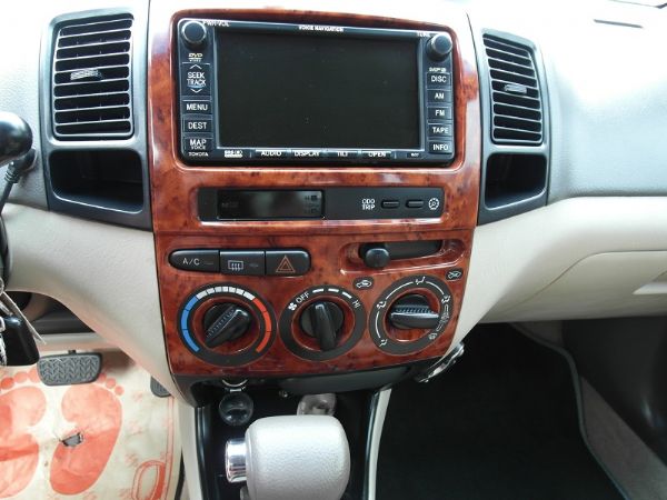 豐田Vios 1.5 淺棕  照片4