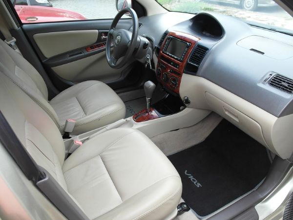 豐田Vios 1.5 淺棕  照片5