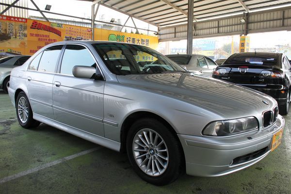 BMW 520 2.2 小改款 尊翔汽車 照片2