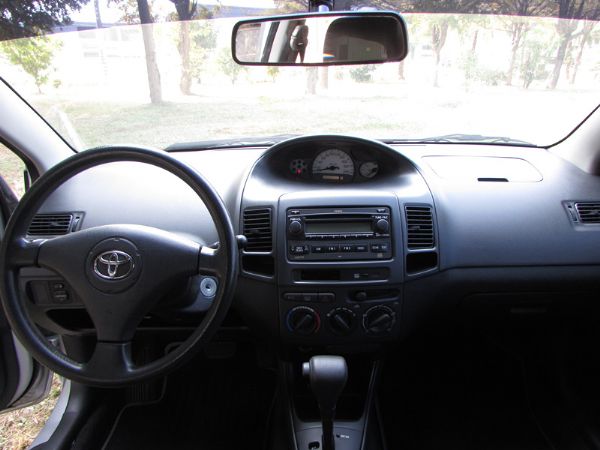 09年 TOYOTA/ VIOS 1.5 照片4