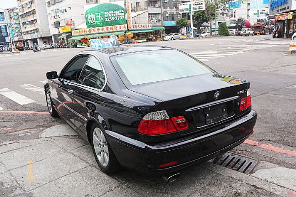 BMW 318CI 照片4