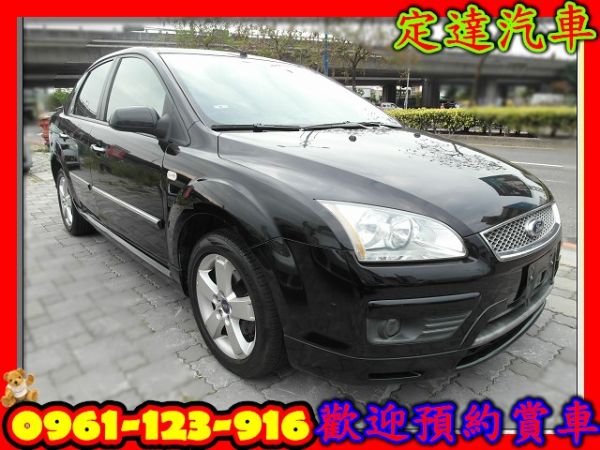 福特 Focus 1.8 4D 黑 照片1