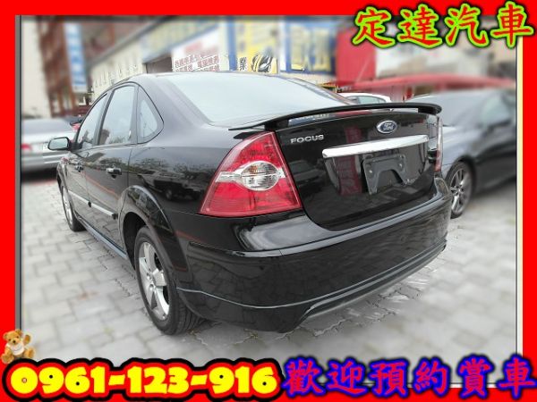 福特 Focus 1.8 4D 黑 照片10