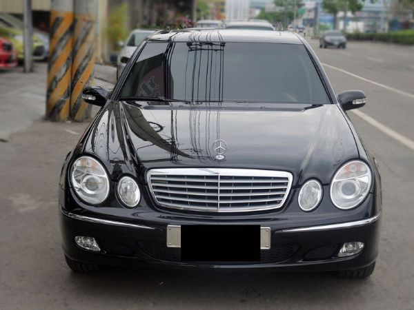 ▲全額貸 BENZ E200 內裝精美  照片2