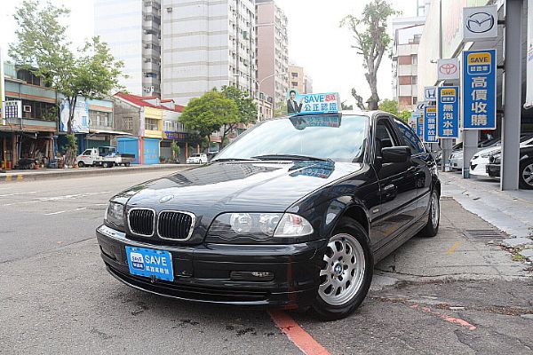 BMW E46 320i  富士康汽車 照片2