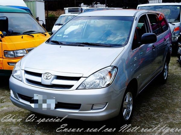 TOYOTA - INNOVA 照片1