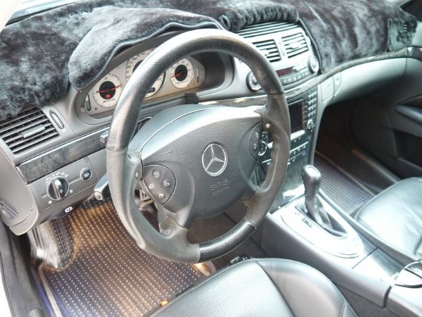2004年 Benz E55 AMG 照片7