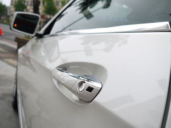 2012年 BENZ E350C 照片4