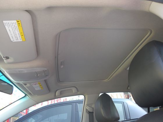 Toyota豐田 Vios  照片9