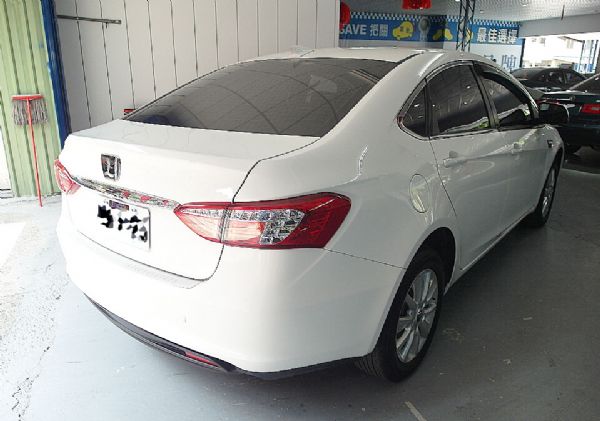 納智捷 5 SEDAN 1.8T 照片3