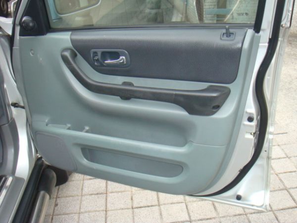 HONDA CR-V 照片5