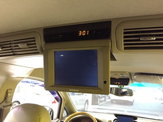 NISSAN QRV 2.0 可全貸超貸 照片8